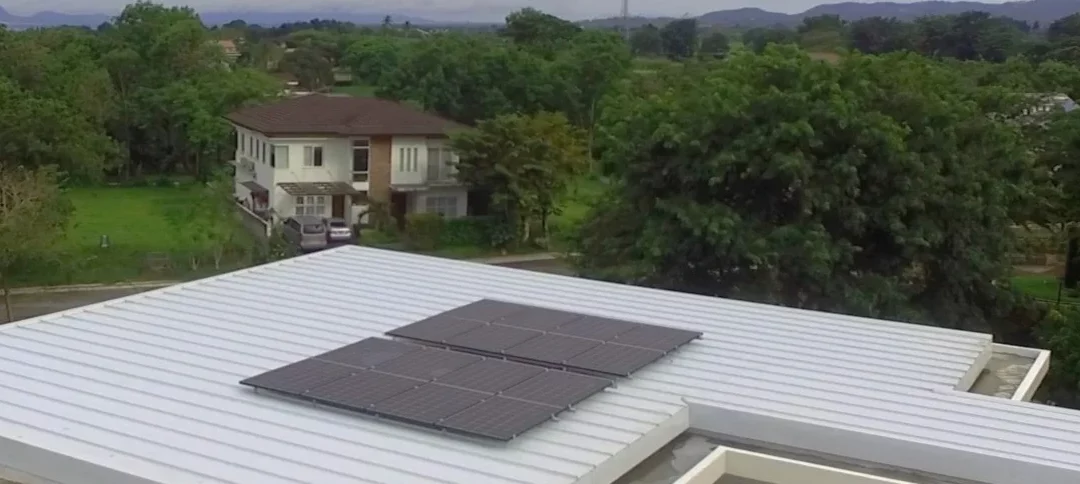 FLAT ROOF DESIGNED MODERN HOME
