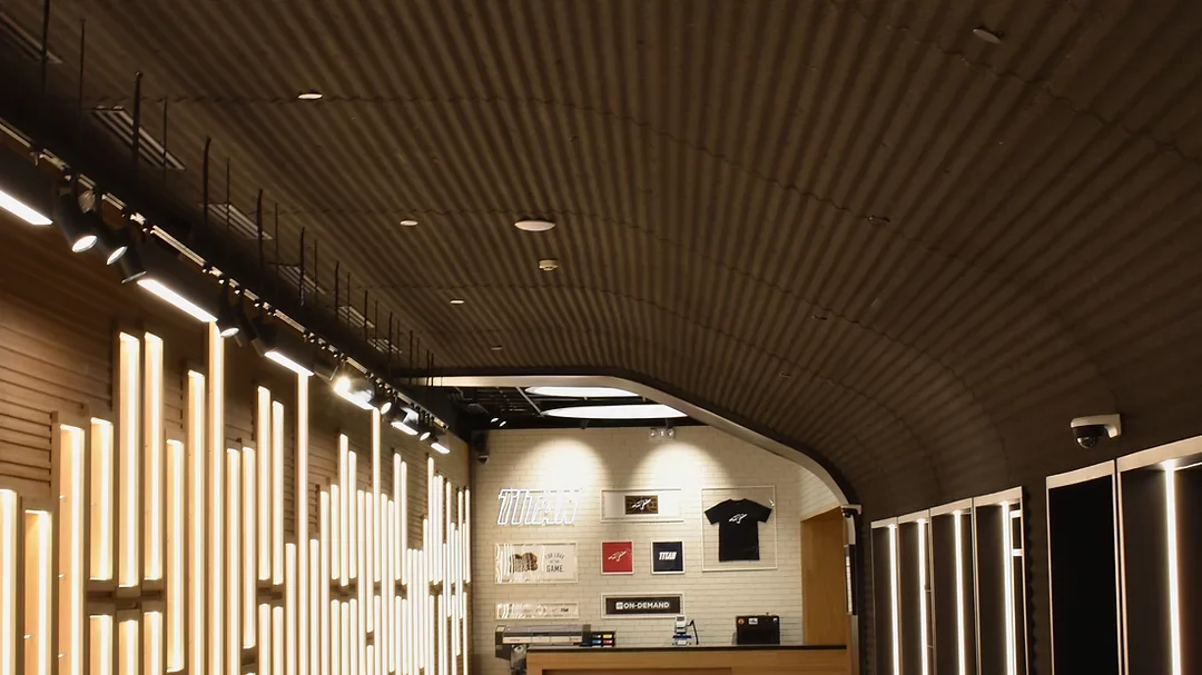 METACORR IN STONE-COATED FINISH AS MODERN INTERIOR CEILING AND WALL CLADDING