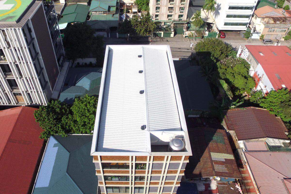 MetaKOOL on a commercial building