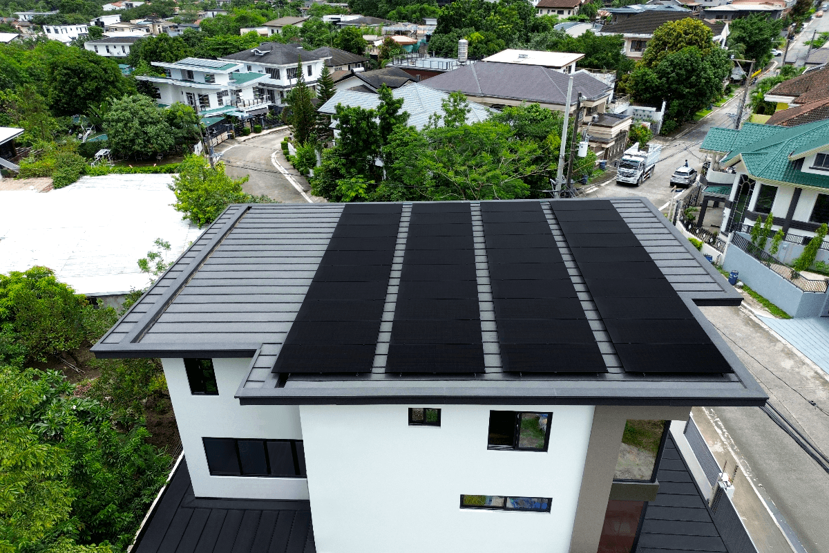 MetSOLAR panels used on a commercial projects
