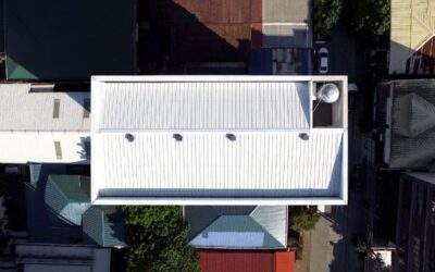 What Are Insulated Roof Panels Made Of?